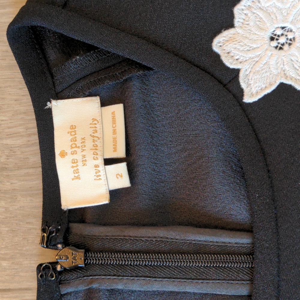 Kate Spade top - Picture 3 of 5